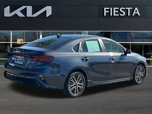 Used 2023 Kia Forte GT-Line image 3