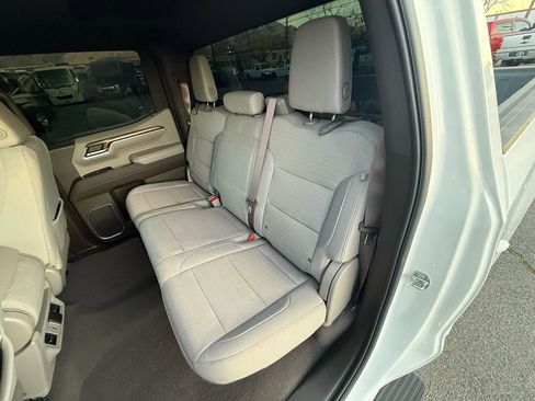 Used 2023 Chevrolet Silverado 1500 RST image 40