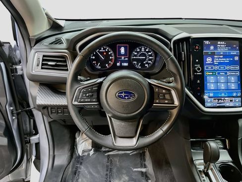 Used 2025 Subaru Ascent Premium AWD/4WD image 11