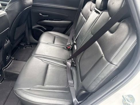 Used 2023 Hyundai Tucson Limited w/ Winter Package image 18