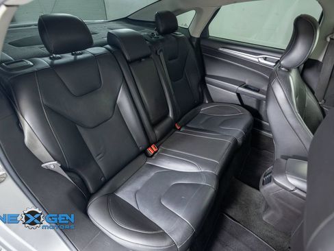 Used 2016 Ford Fusion Titanium FWD image 36