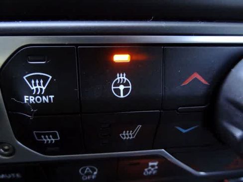 Used 2023 Jeep Wrangler Unlimited Sport AWD/4WD image 35