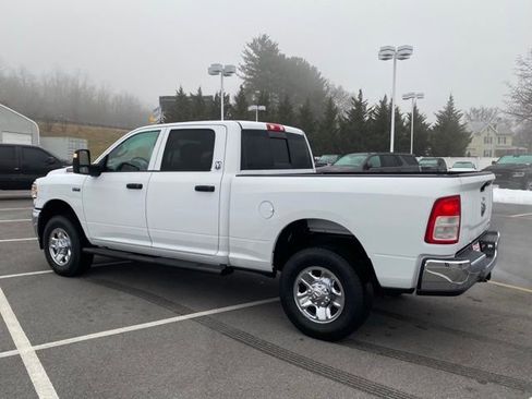 Used 2024 RAM 3500 Tradesman w/ Chrome Appearance Group AWD/4WD image 3