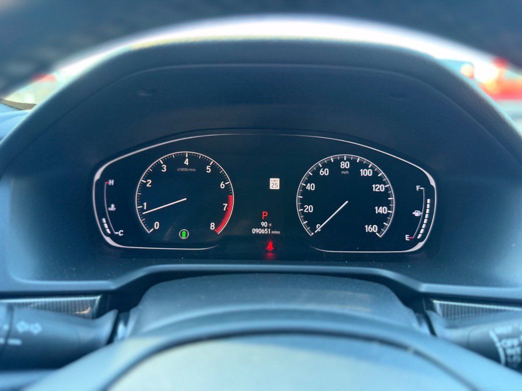 Used 2019 Honda Accord Sport image 10