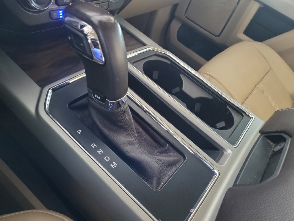 Used 2019 Ford F150 Lariat RWD image 18