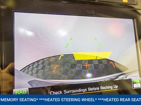 Used 2021 Subaru Ascent Touring w/ Popular Package #2A image 10