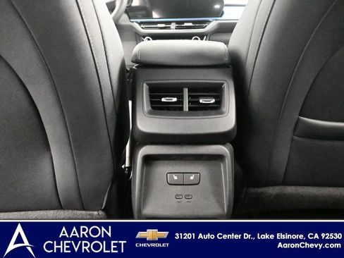 New 2026 Chevrolet Equinox EV LT image 27