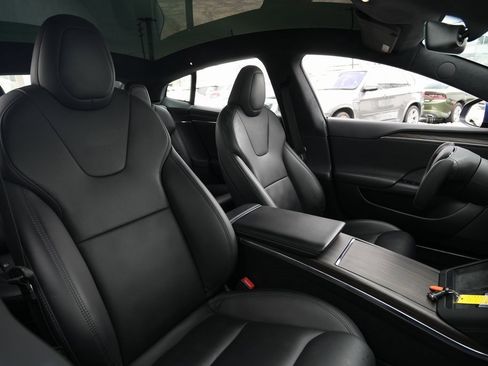 Used 2021 Tesla Model S Long Range image 22