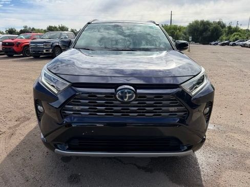 Used 2021 Toyota RAV4 XSE AWD/4WD image 9