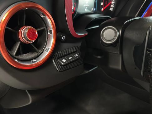 Used 2017 Chevrolet Camaro SS RWD image 24
