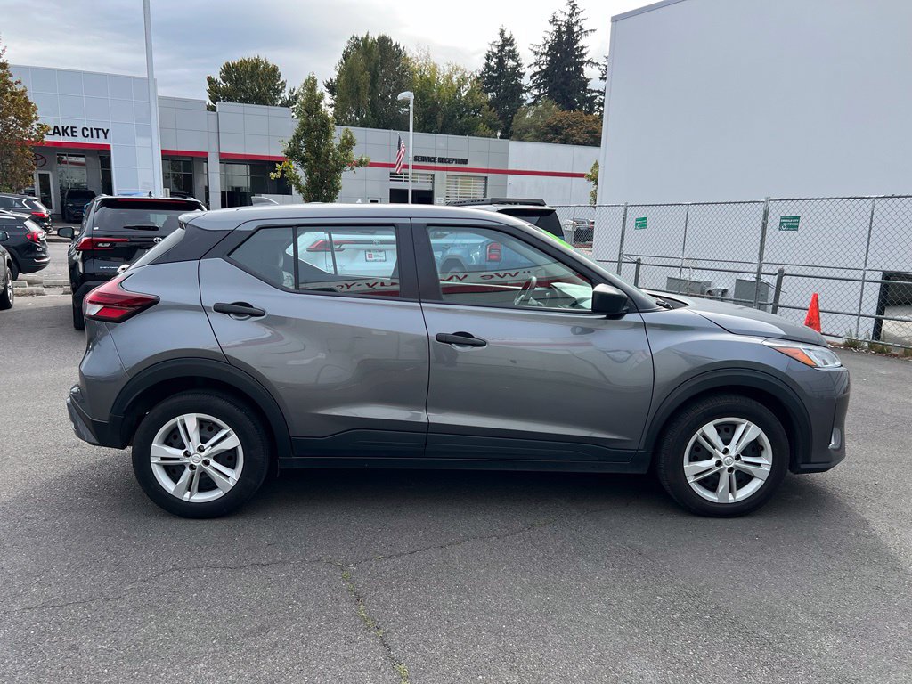 Used 2024 Nissan Kicks S FWD image 3