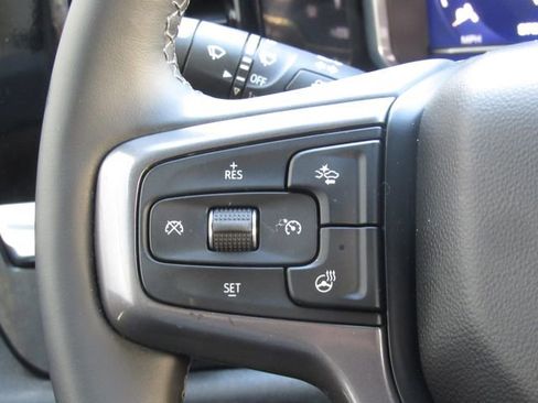 Used 2025 Chevrolet Silverado 3500 High Country w/ High Country Premium Package AWD/4WD image 28