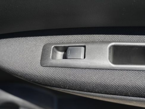 Used 2010 Nissan Rogue S w/ 360 Degree Value Pkg AWD/4WD image 35