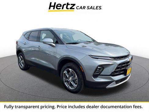 Used 2026 Chevrolet Blazer LT AWD/4WD image 1