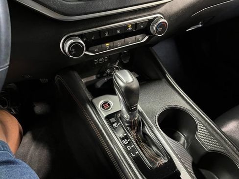 Used 2019 Nissan Altima 2.5 SR w/ SR Premium Package FWD image 29