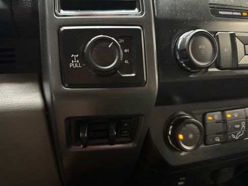 Used 2019 Ford F250 XLT AWD/4WD image 25