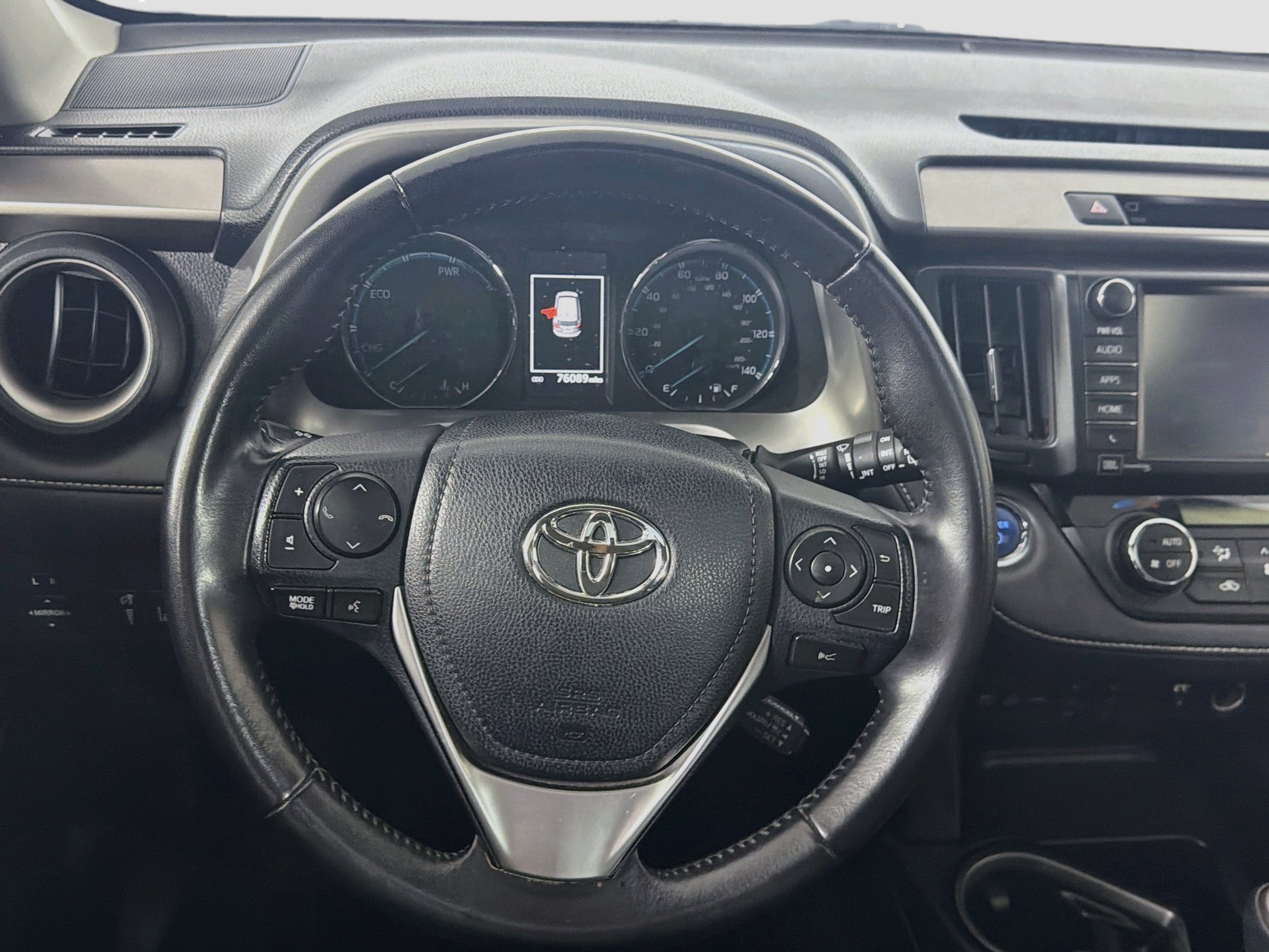 Used 2017 Toyota RAV4 Limited w/ Advanced Technology Package AWD/4WD image 17
