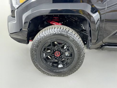 Certified 2025 Toyota Tacoma TRD Pro AWD/4WD image 35
