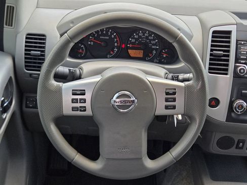 Used 2016 Nissan Frontier SV RWD image 25