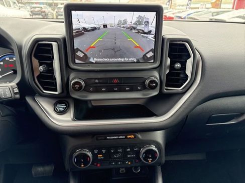 Used 2024 Ford Bronco Sport Outer Banks w/ Tech Package image 16