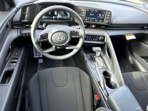 New 2026 Hyundai Elantra Sport image 12