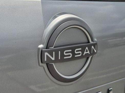 Used 2023 Nissan Rogue SV AWD/4WD image 34