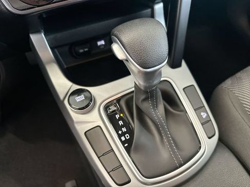 Certified 2026 Kia Seltos LX FWD image 22