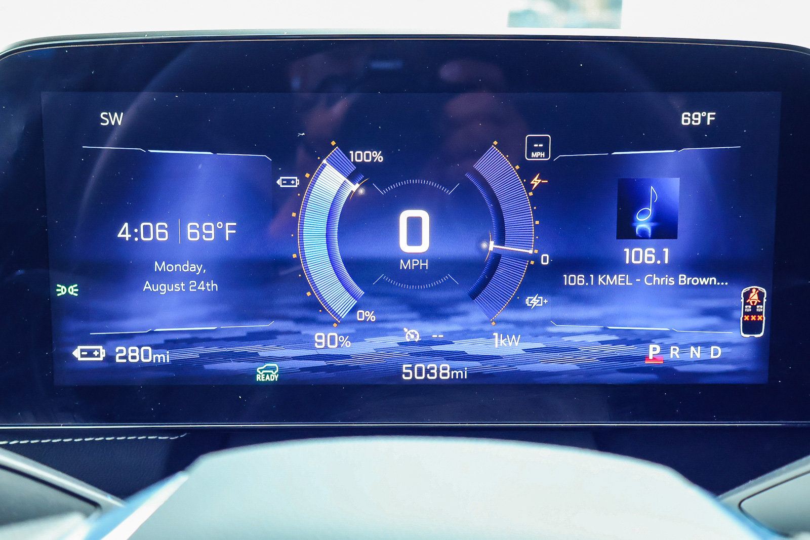 Used 2025 Chevrolet Blazer EV LT w/ Midnight/Sport Edition FWD image 12