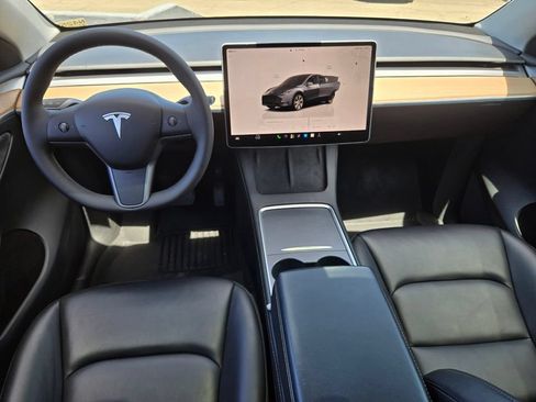 Used 2023 Tesla Model Y Long Range AWD/4WD image 14