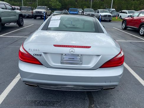 Used 2015 Mercedes-Benz SL 550 image 6