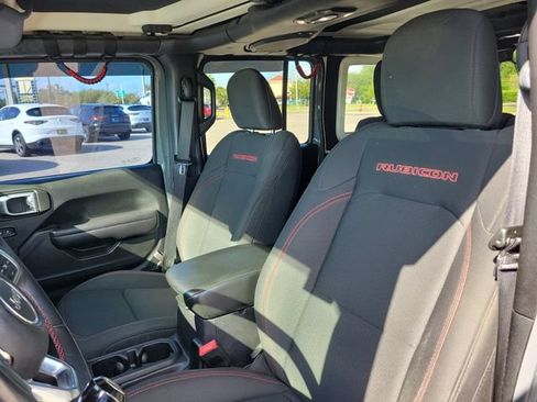 Used 2018 Jeep Wrangler Unlimited Rubicon w/ Dual Top Group AWD/4WD image 20