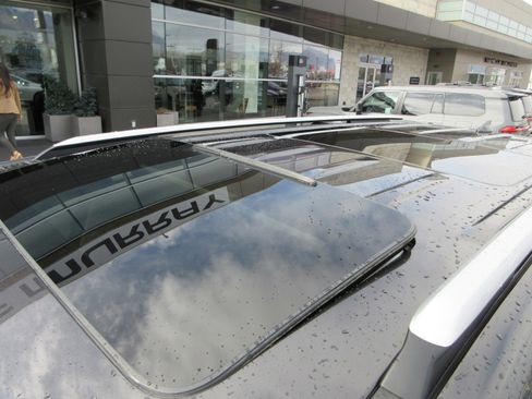 Used 2022 Kia Carnival SX Prestige image 16