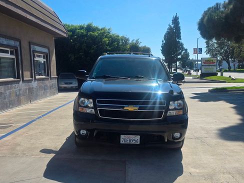 Used 2014 Chevrolet Tahoe LT RWD image 5