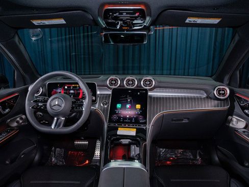 New 2026 Mercedes-Benz GLC 300 image 14