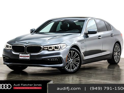 Used 2018 BMW 530e image 1