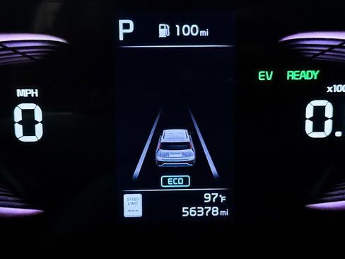 Certified 2024 Kia Niro SX Touring FWD image 38