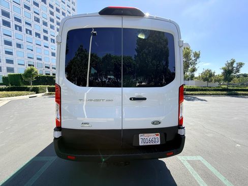 Used 2021 Ford Transit 250 AWD Medium Roof image 5
