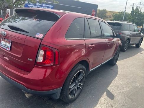 Used 2013 Ford Edge SEL FWD image 4