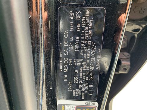 Used 2025 Kia K4 LXS image 28