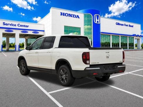 Used 2018 Honda Ridgeline Sport image 5