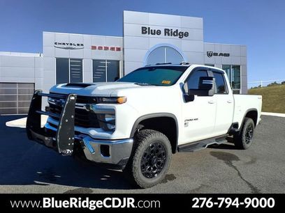 Used 2024 Chevrolet Silverado 2500 LT