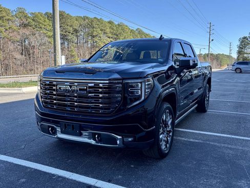 Used 2023 GMC Sierra 1500 Denali Ultimate image 5