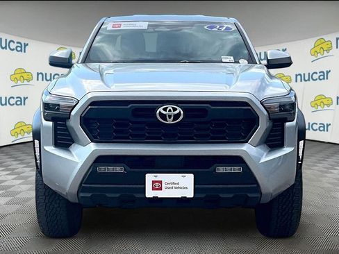 Certified 2024 Toyota Tacoma TRD Off-Road AWD/4WD image 2