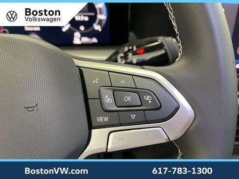 New 2026 Volkswagen Tiguan SE AWD/4WD image 17