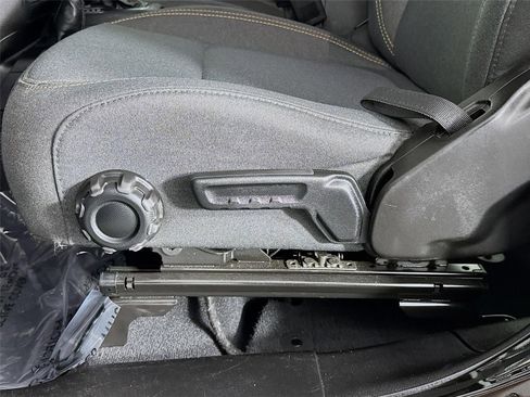 Used 2024 Jeep Wrangler Unlimited Sport AWD/4WD image 18