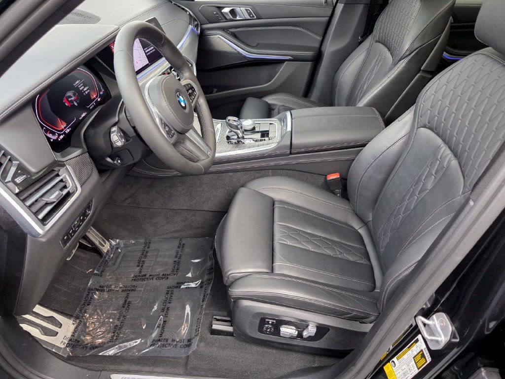 Used 2020 BMW X5 sDrive40i w/ M Sport Package RWD image 9