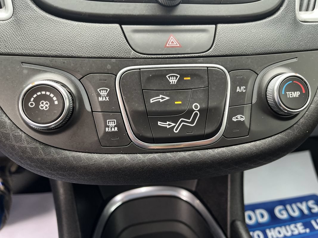 Used 2019 Chevrolet Malibu LS w/ Driver Confidence Package II FWD image 11