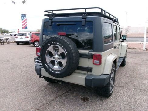 Used 2018 Jeep Wrangler Unlimited Sahara w/ Max Tow Package image 8