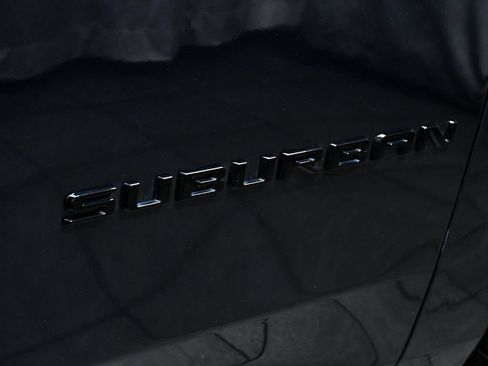Used 2024 Chevrolet Suburban RST w/ Luxury Package AWD/4WD image 94