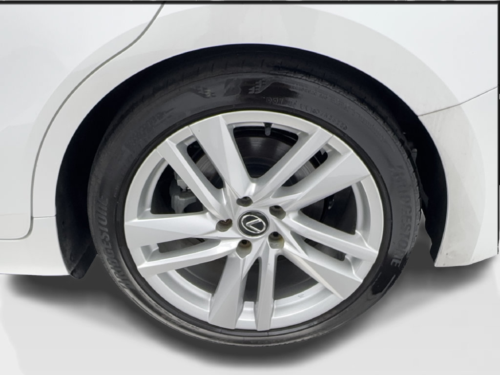 Used 2023 Lexus IS 300 w/ Comfort Package RWD image 12